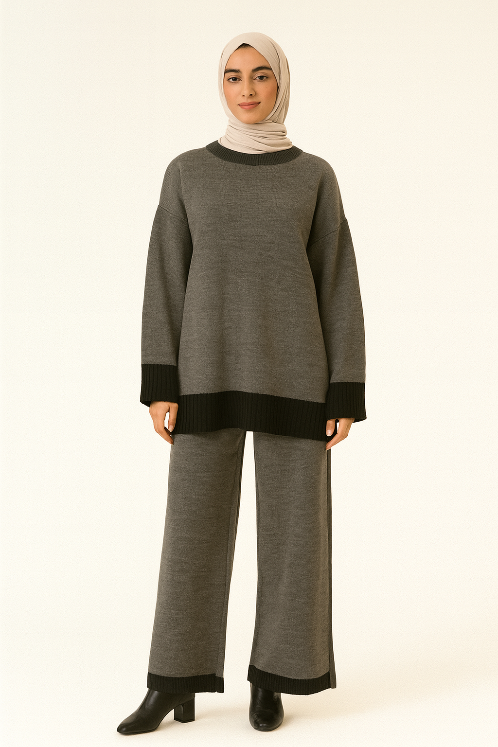 Striped Hem Knit Set