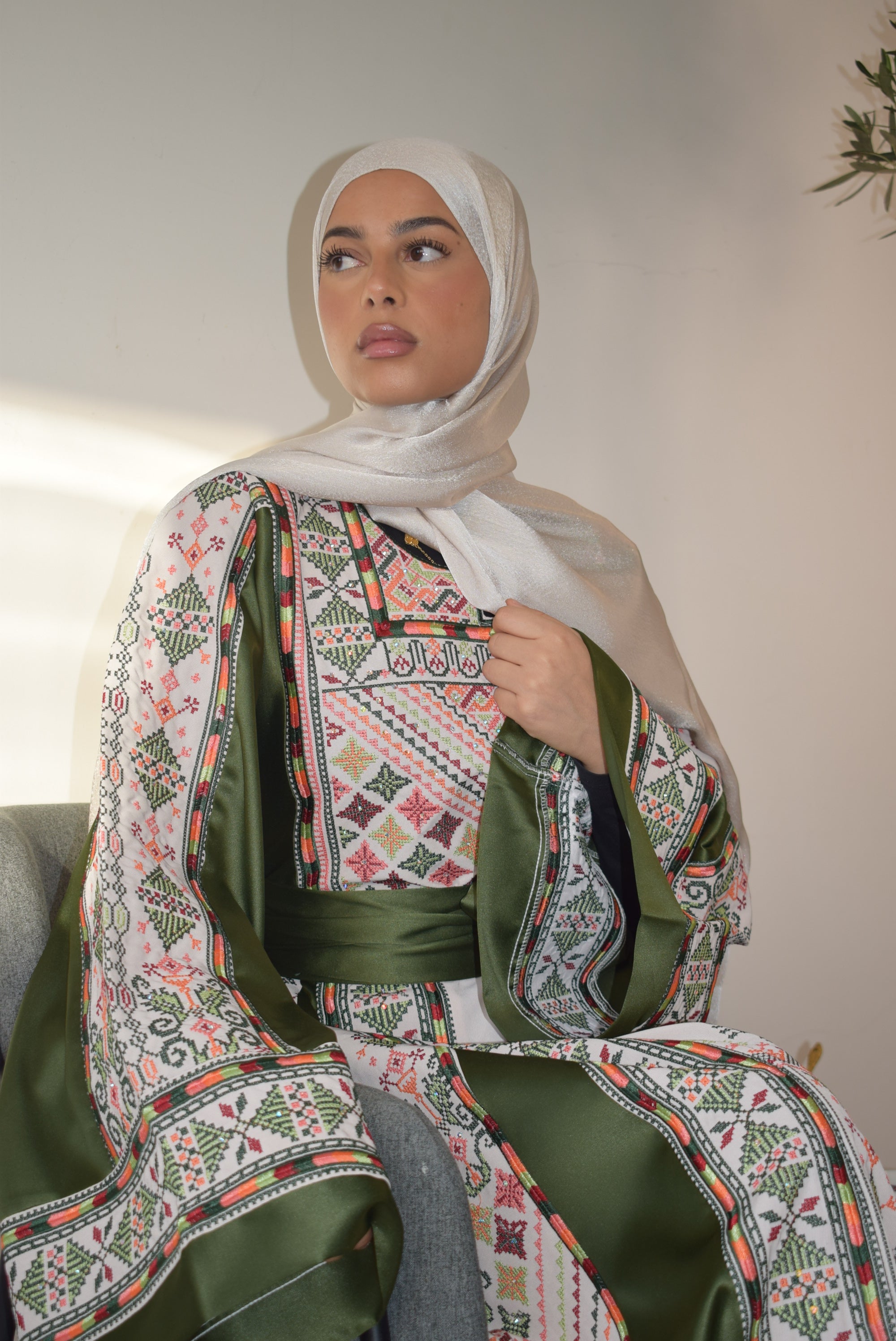 Ramallah Thobe
