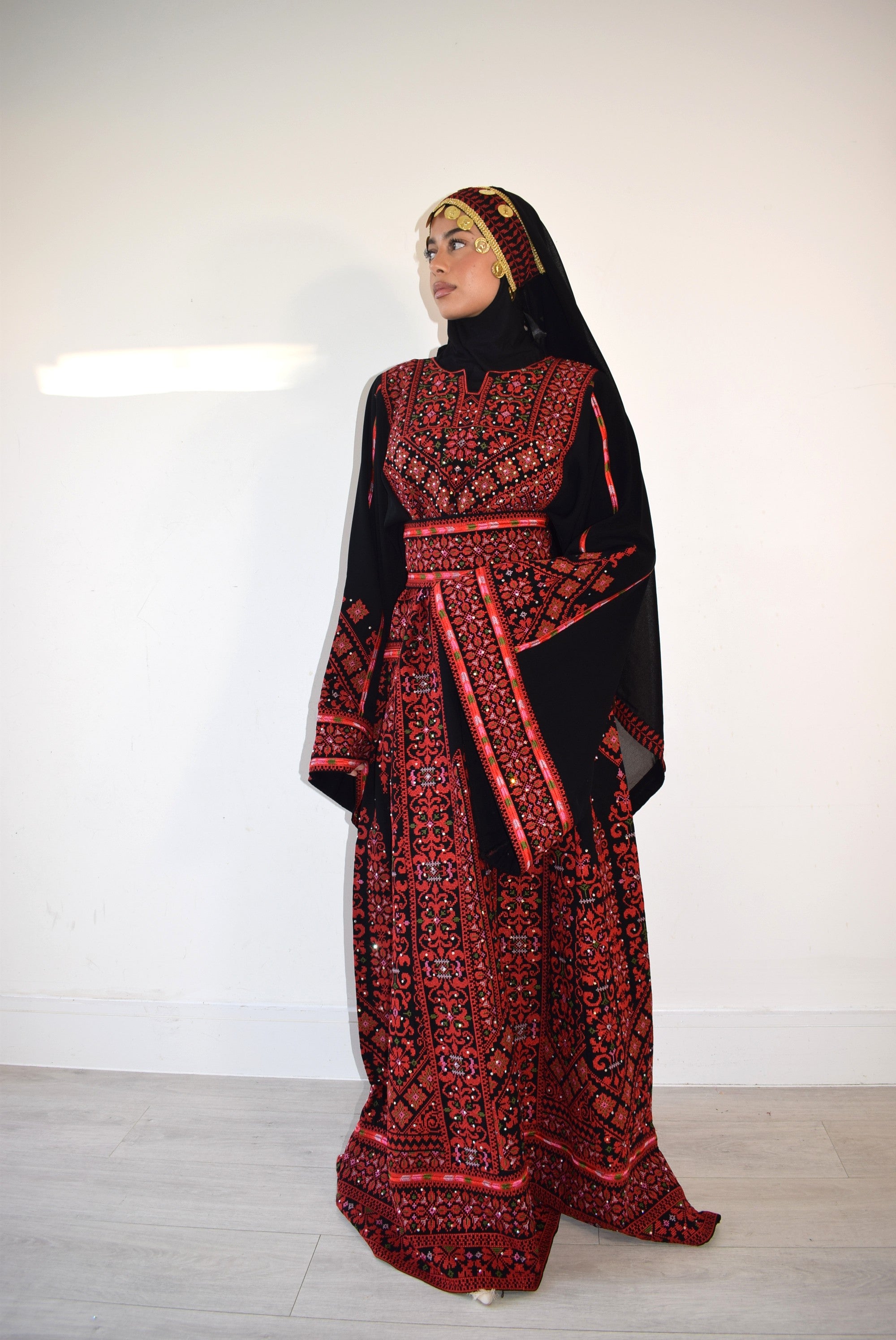 Traditional Palestinian Thobe