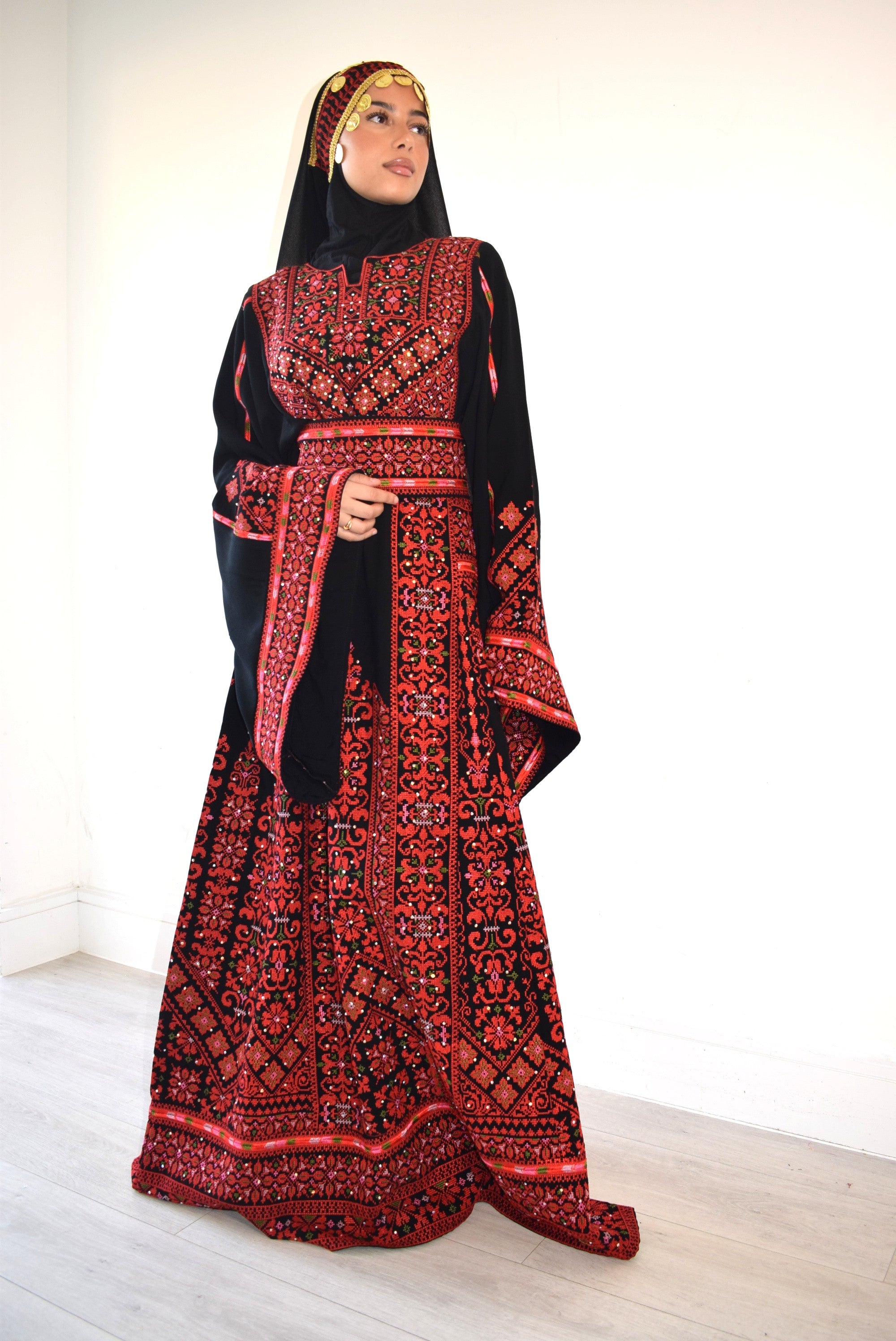 Traditional Palestinian Thobe