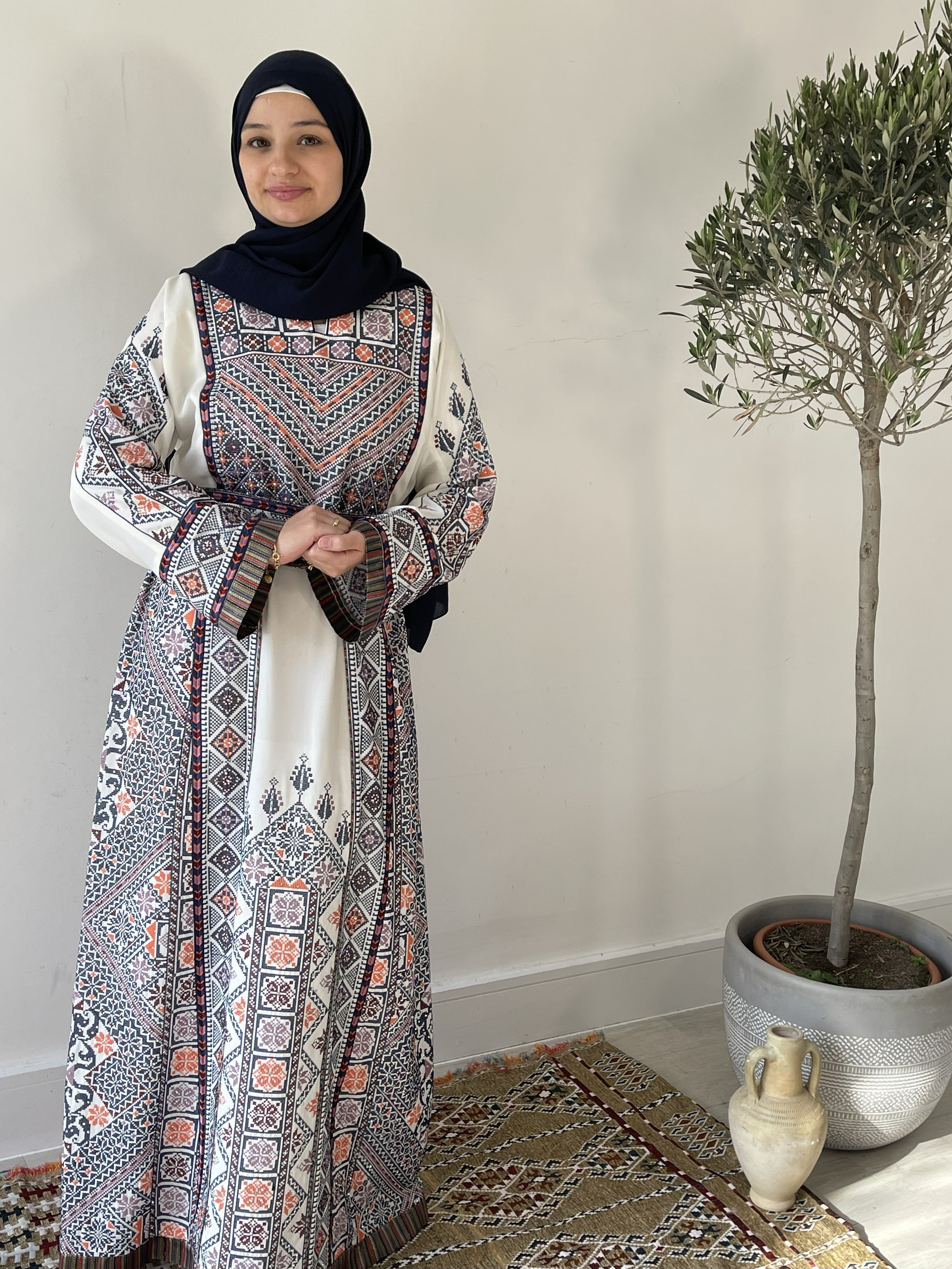 Nakhla Thobe