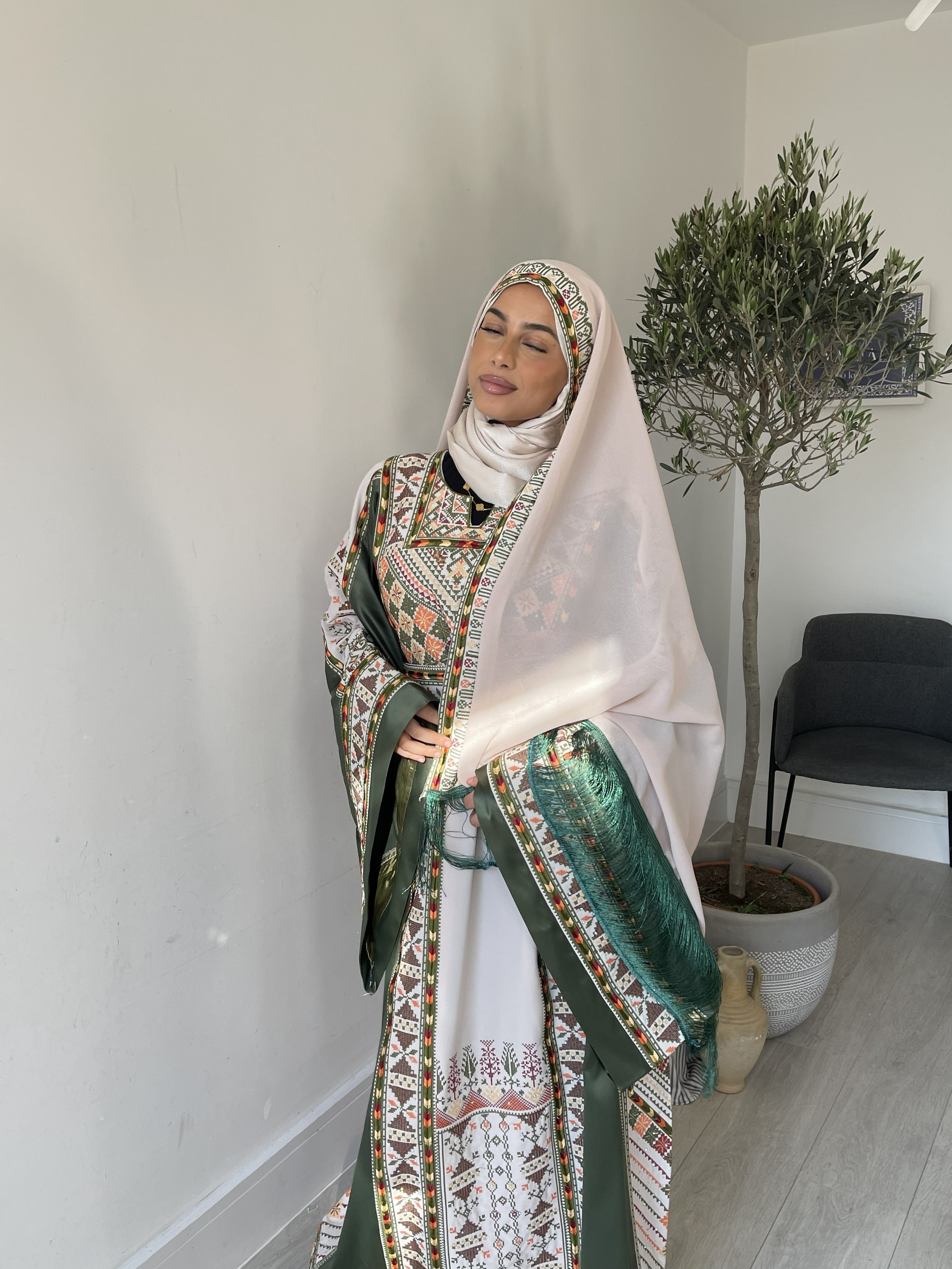 Bethleham Thobe