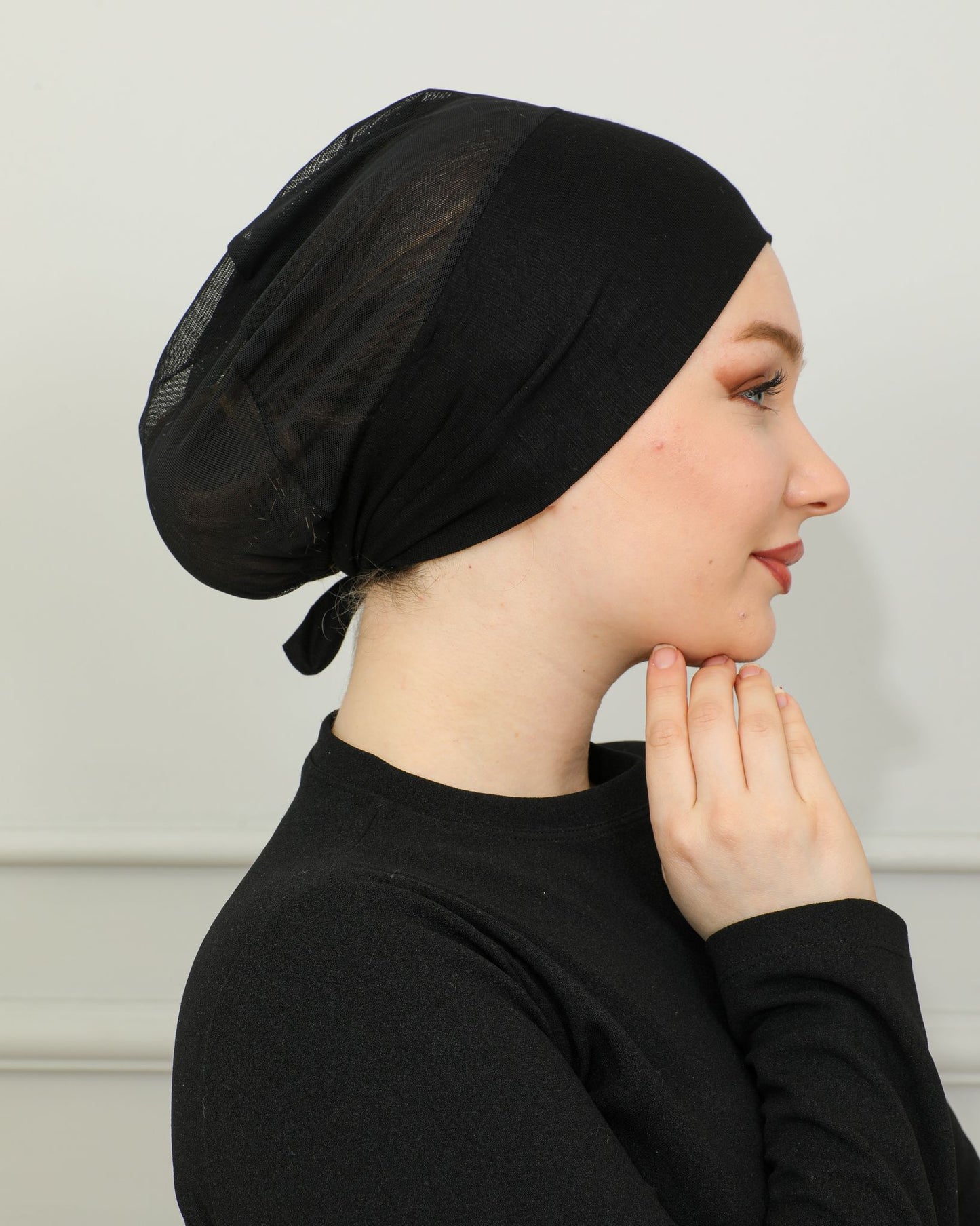 Closed Bonnet (Mesh)