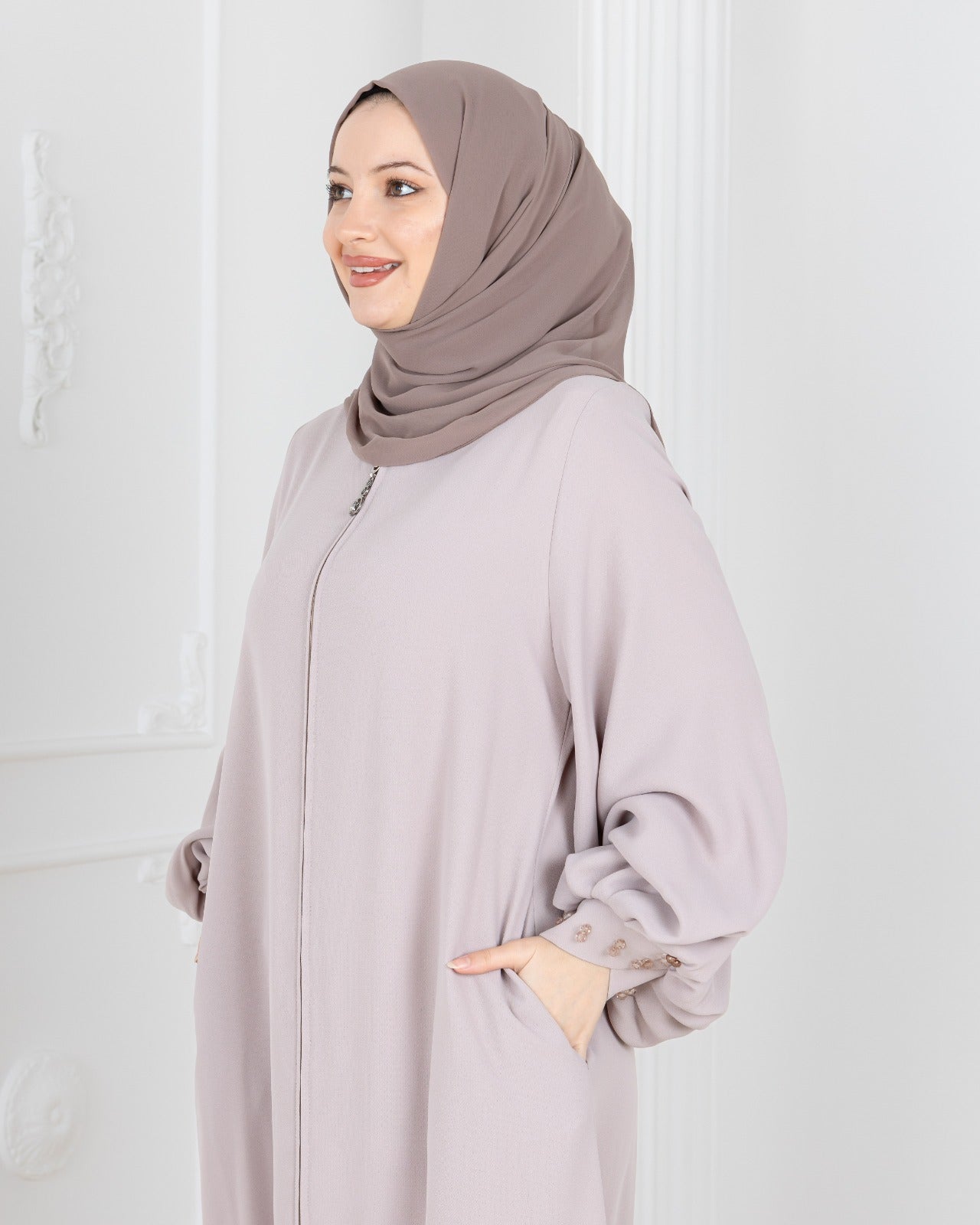 Diamond Sleeve Abaya