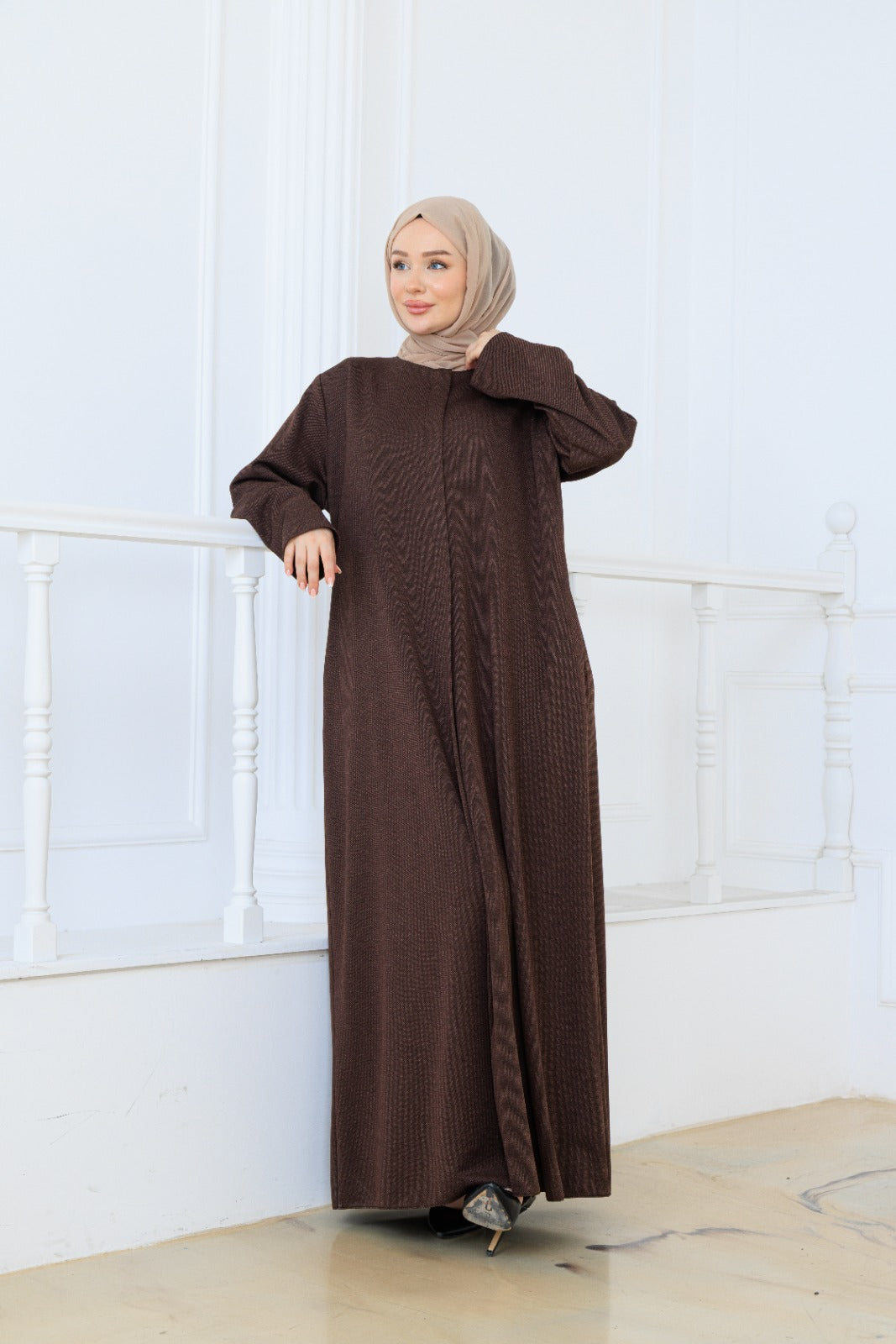 Thick Lucy Abaya