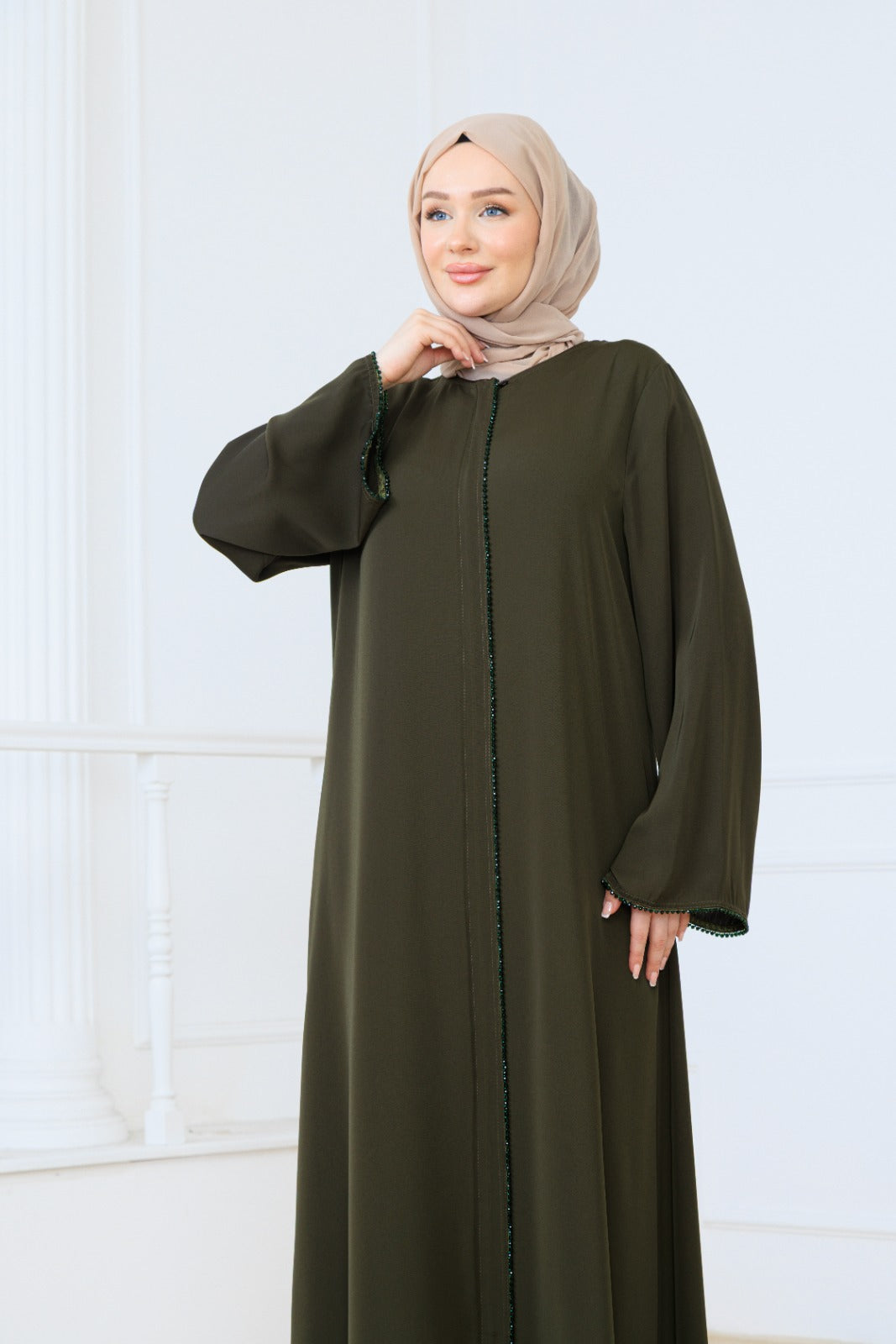Almas Abaya