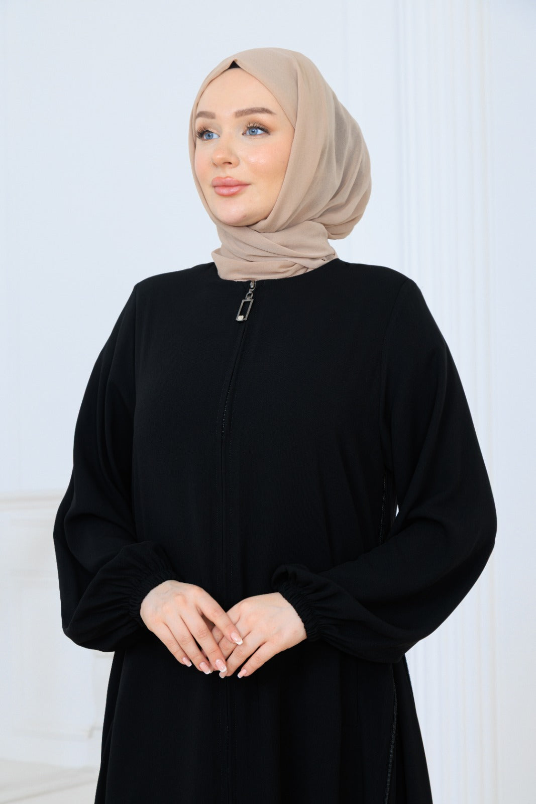 Side Zip Abaya