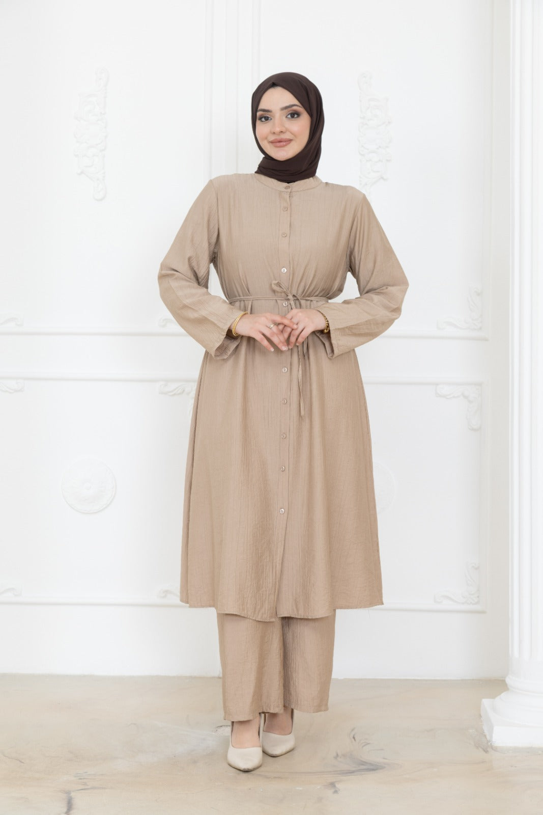 Modest Set