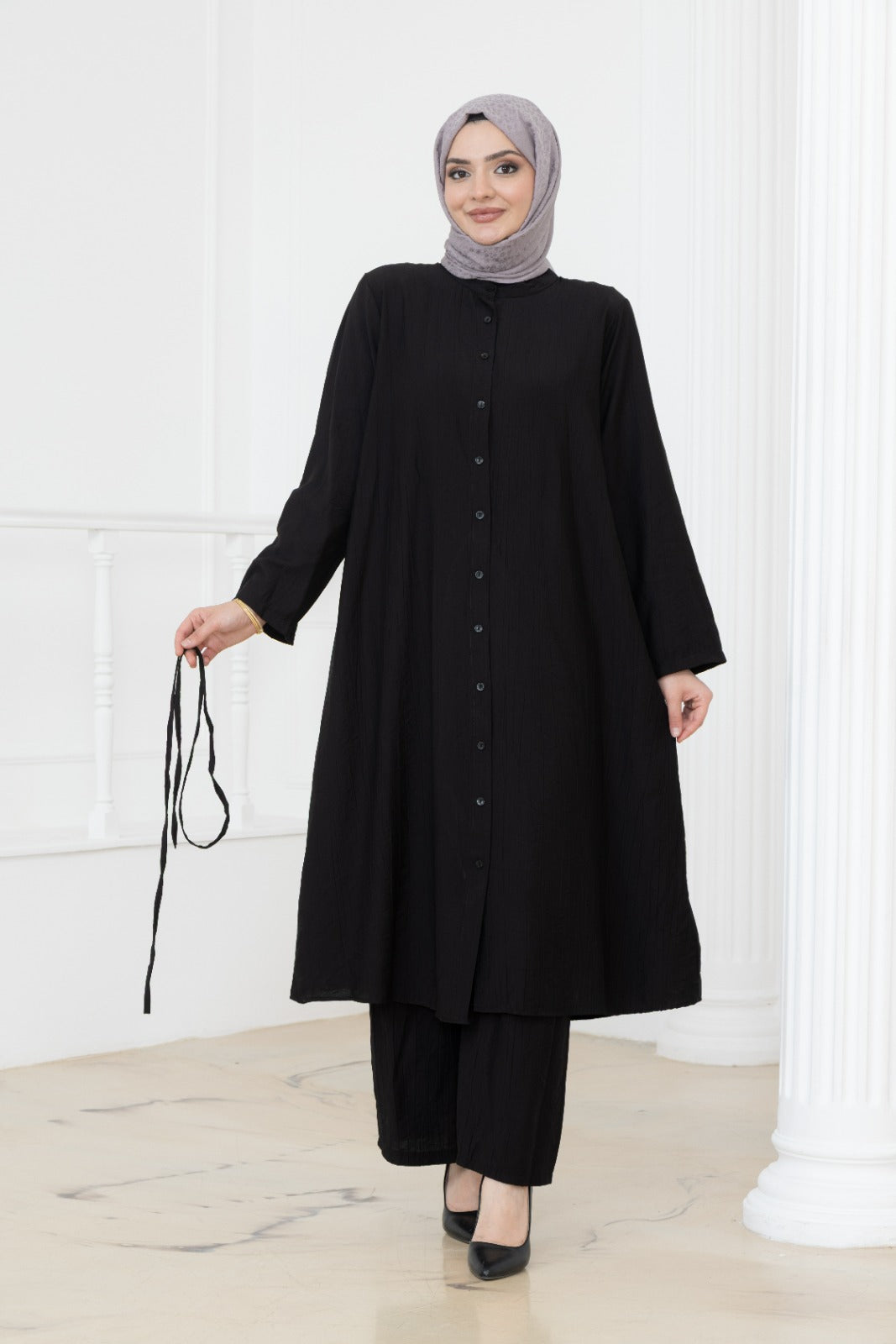 Modest Set