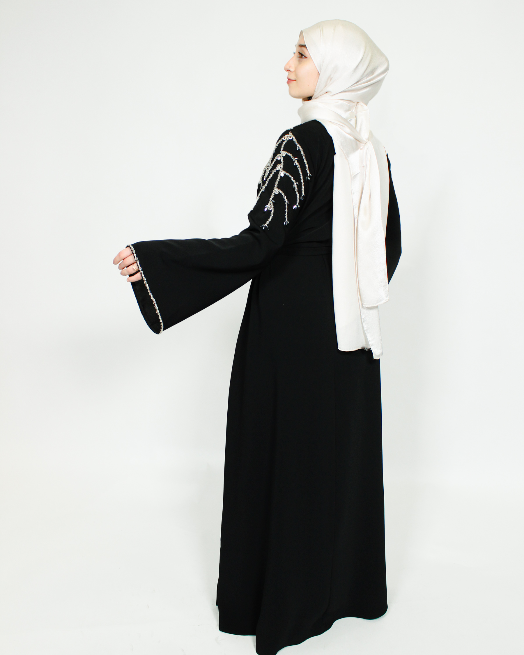 Iman Abaya - Online Exclusive