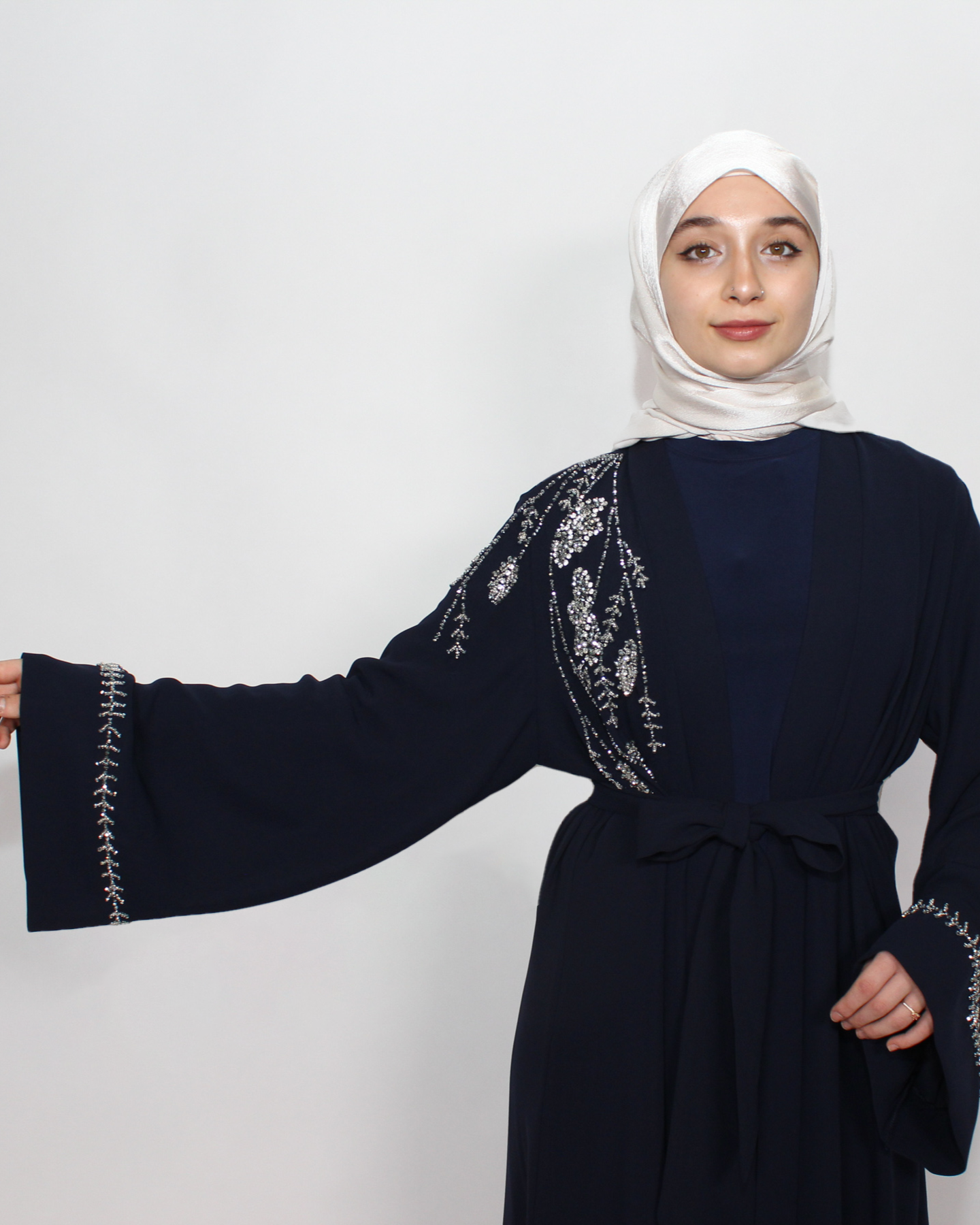 Rayan Abaya - Online Exclusive
