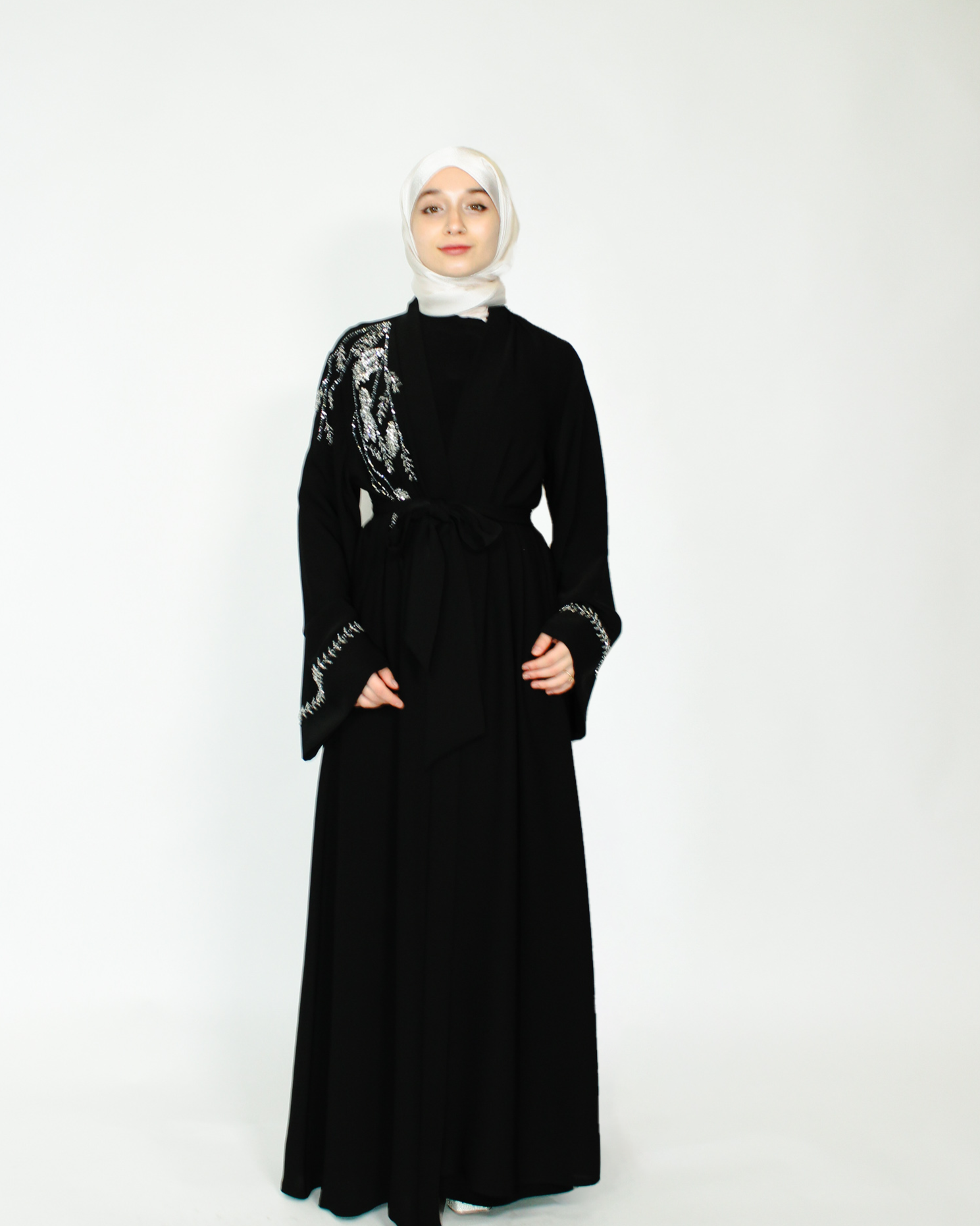 Rayan Abaya - Online Exclusive