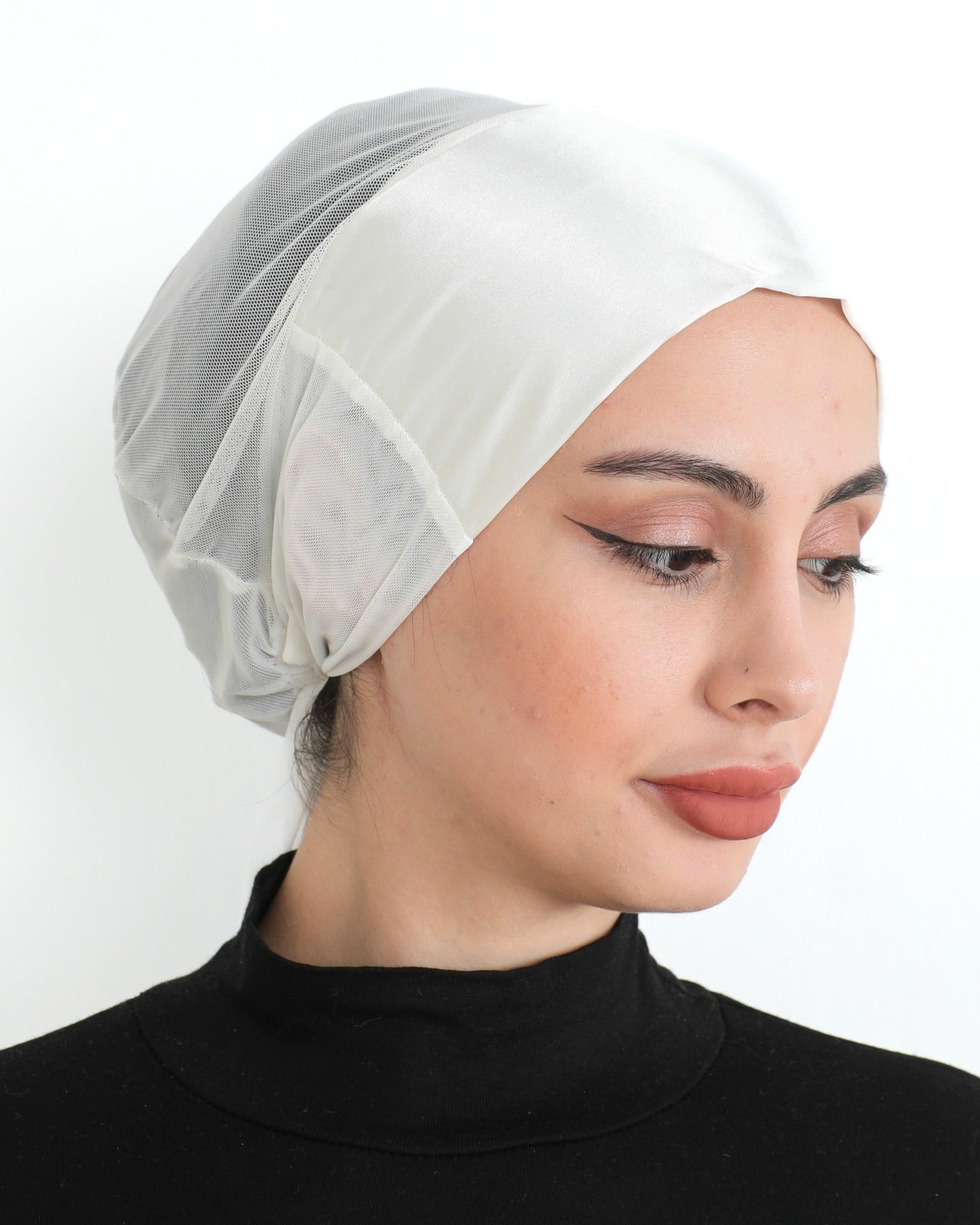 NEW - Silk Bonnet