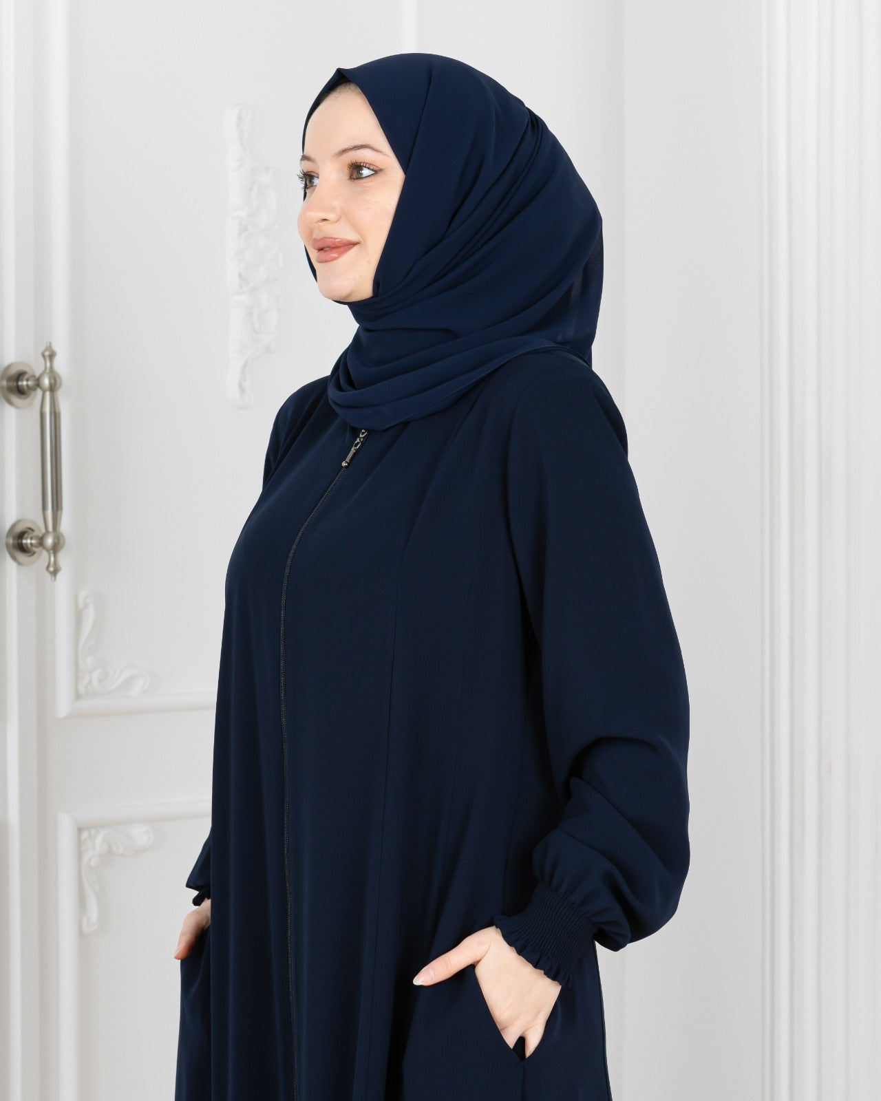 Malak Abaya (Lined)