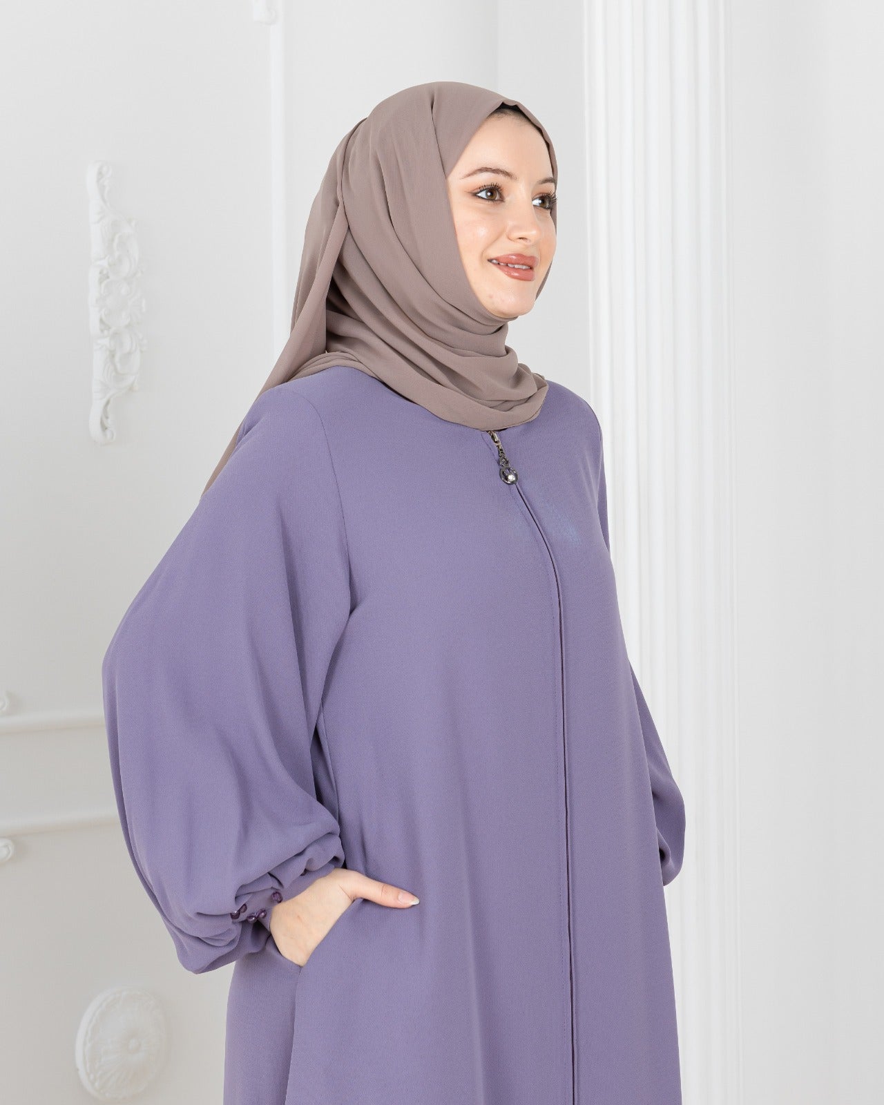 Diamond Sleeve Abaya