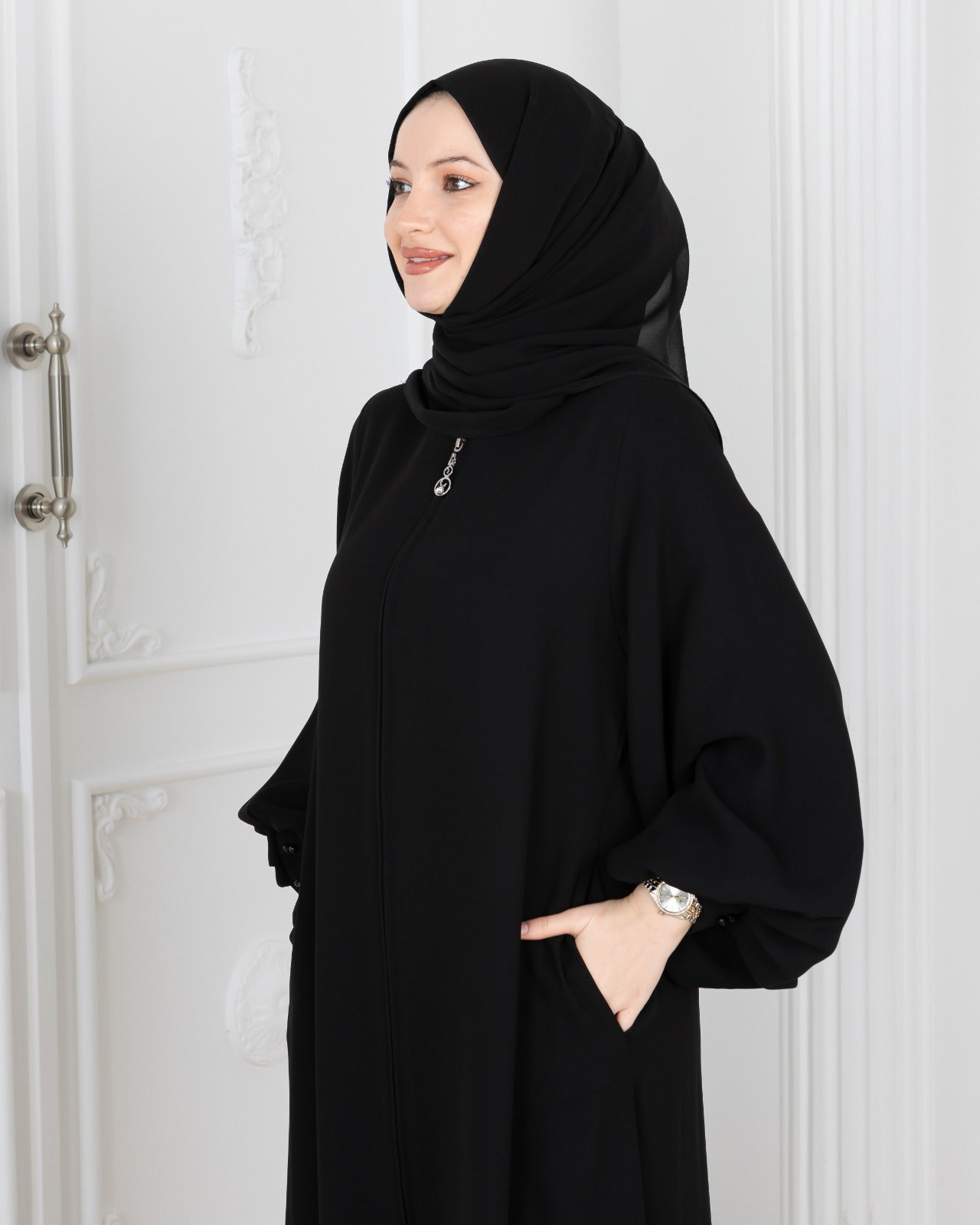 Diamond Sleeve Abaya