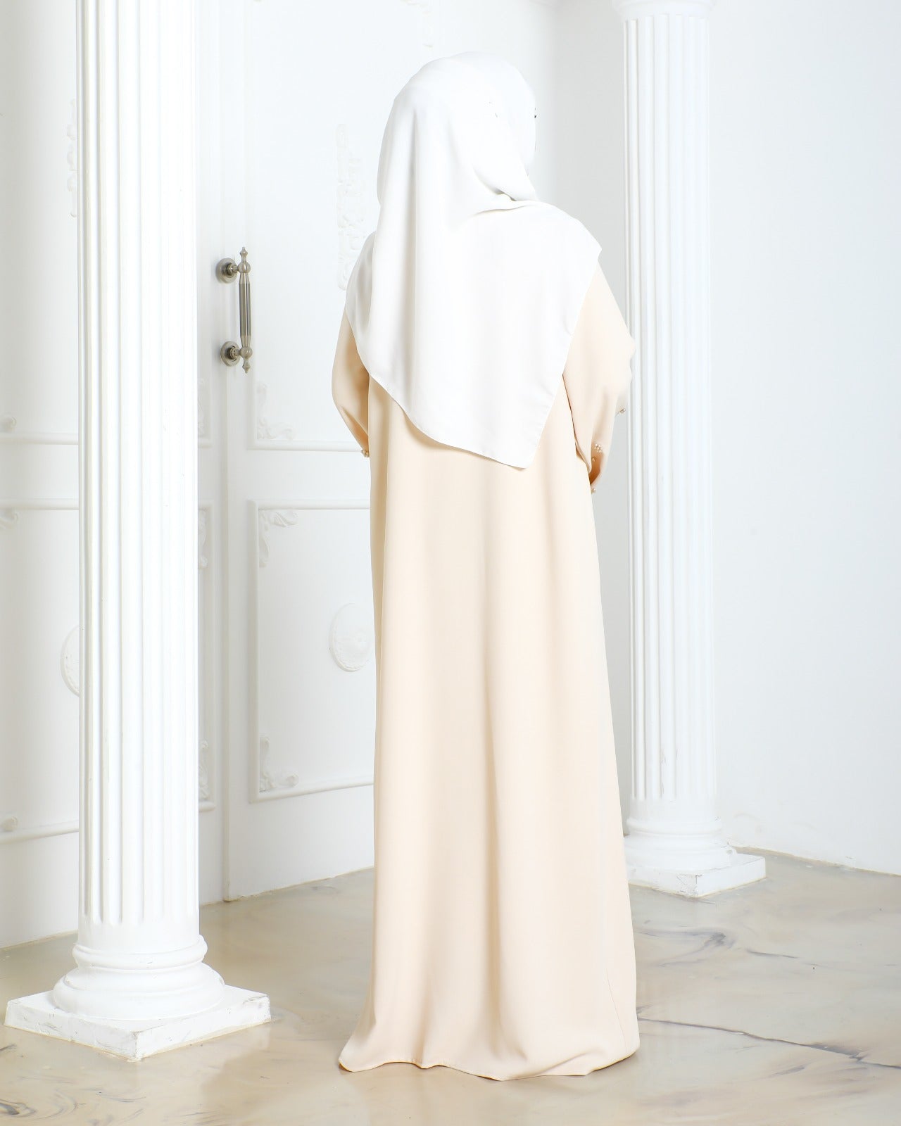 Pearl Abaya