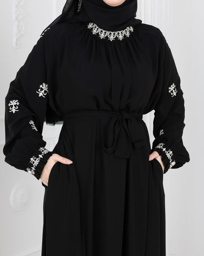 Zahra Abaya