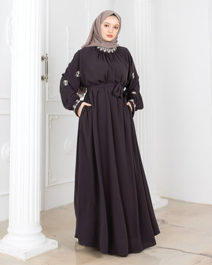 Zahra Abaya