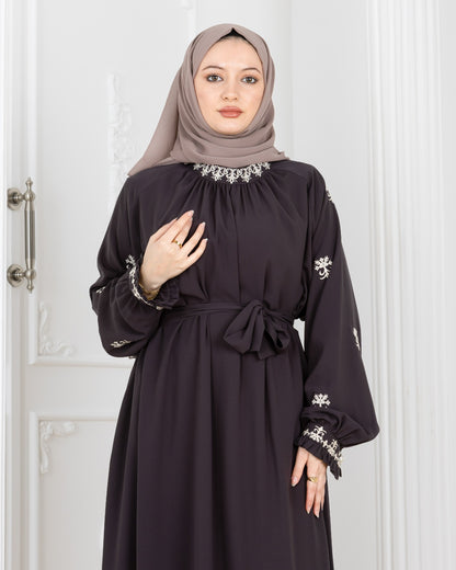 Zahra Abaya