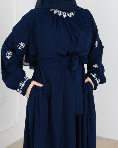 Zahra Abaya