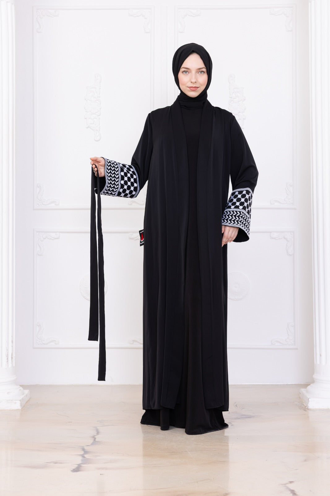 Kuffiyeh Sleeve Abaya