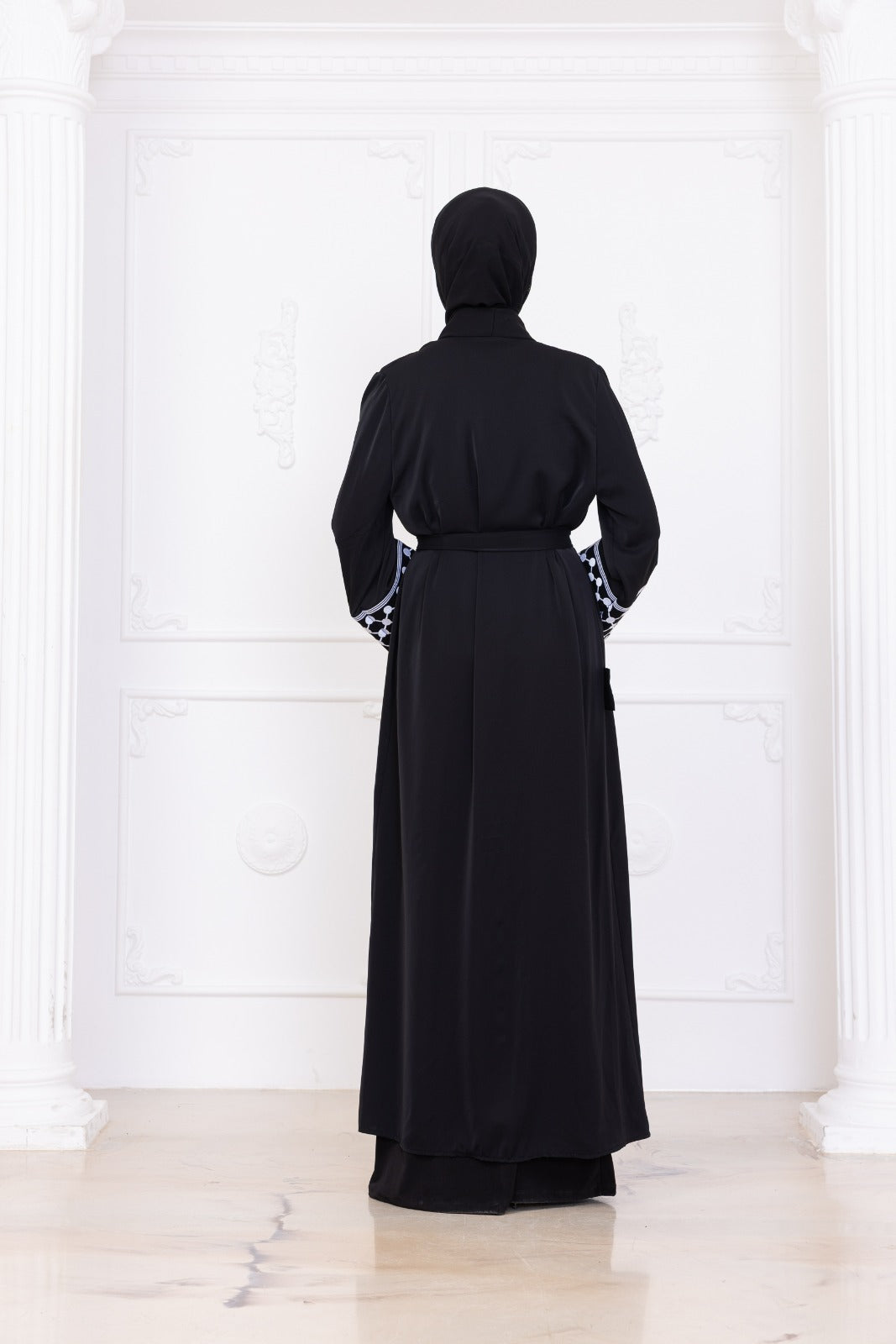 Kuffiyeh Sleeve Abaya