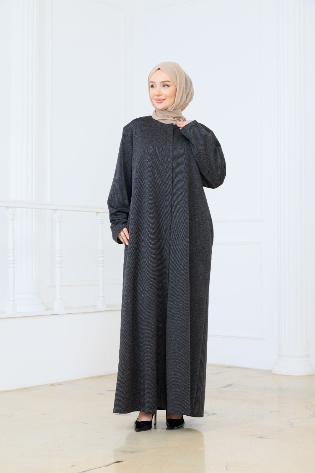 Thick Lucy Abaya