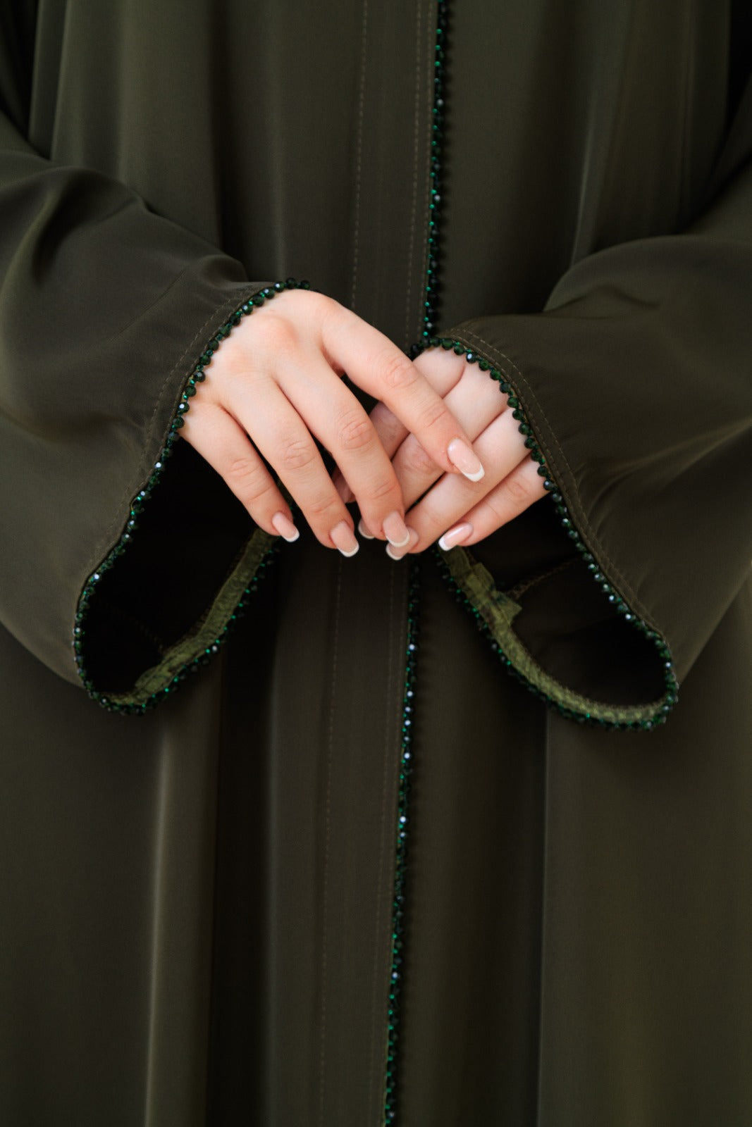 Almas Abaya