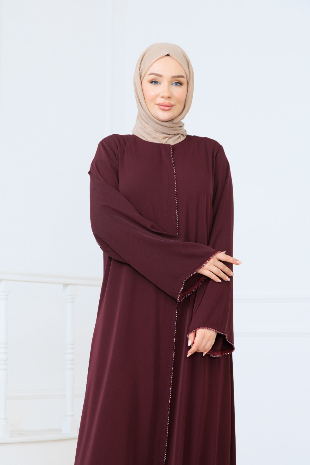 Almas Abaya