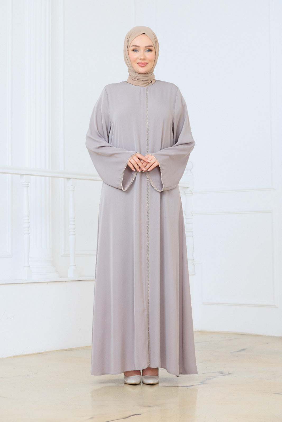 Almas Abaya