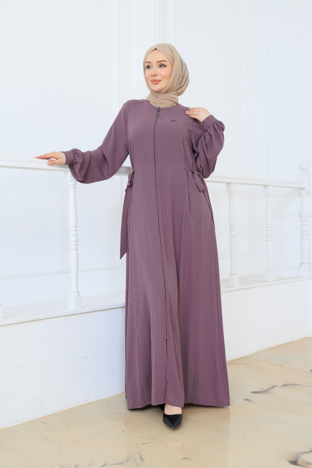 Side Tie Abaya