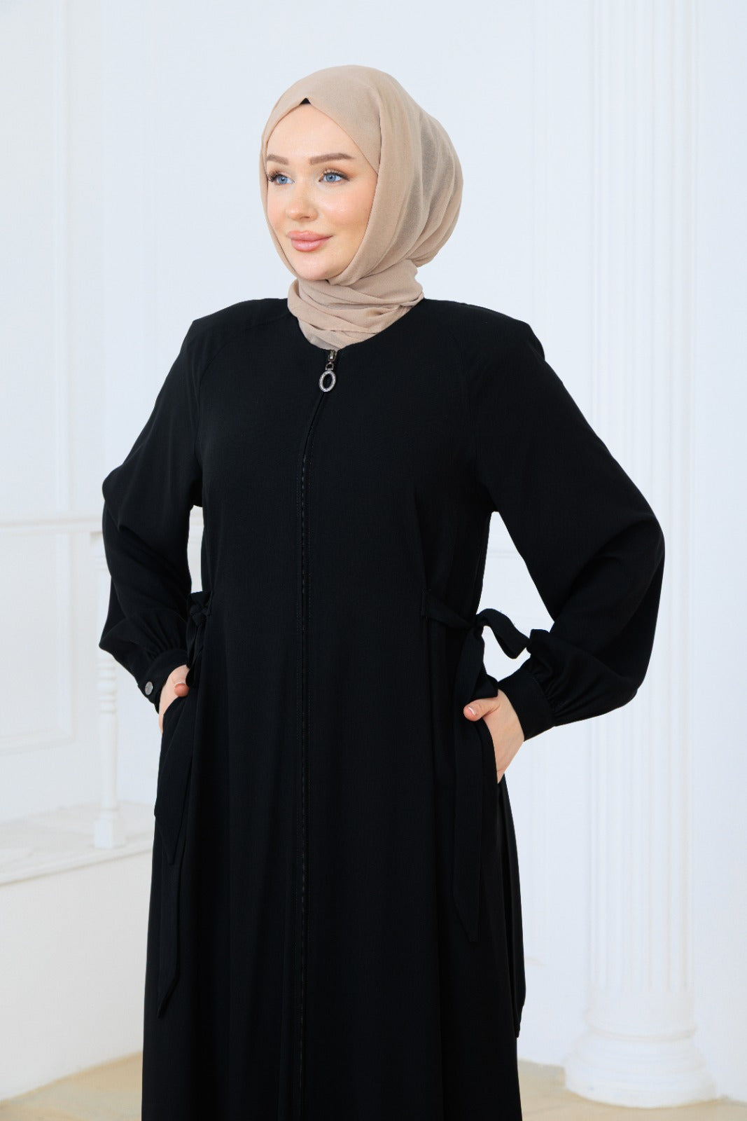 Side Tie Abaya