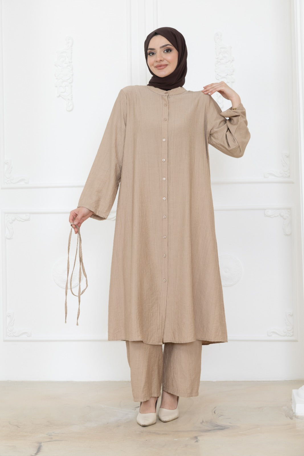 Modest Set