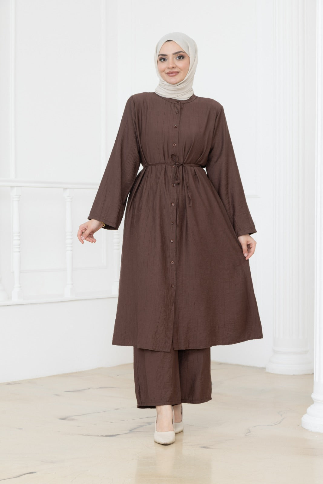 Modest Set