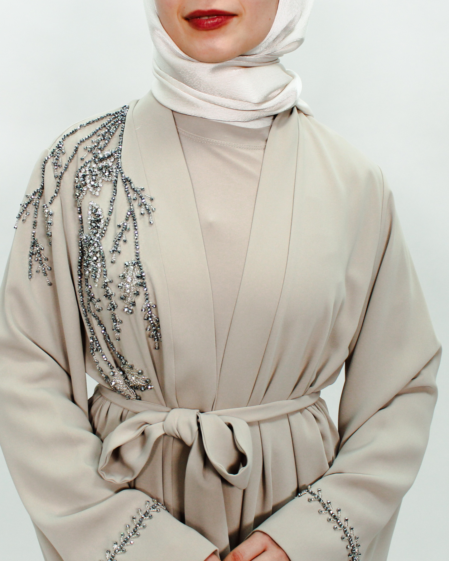 Rayan Abaya - Online Exclusive